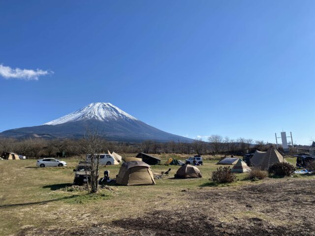 富士山が見える富士エコキャンプ場でソロキャンプ