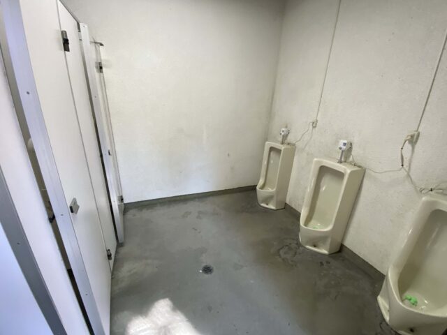 川井キャンプ場のトイレ