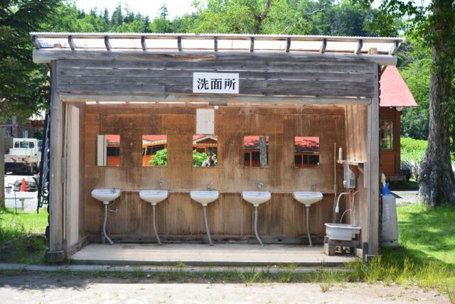 菅沼キャンプ村の洗面台