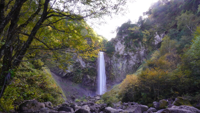 平湯キャンプ場の平湯大滝